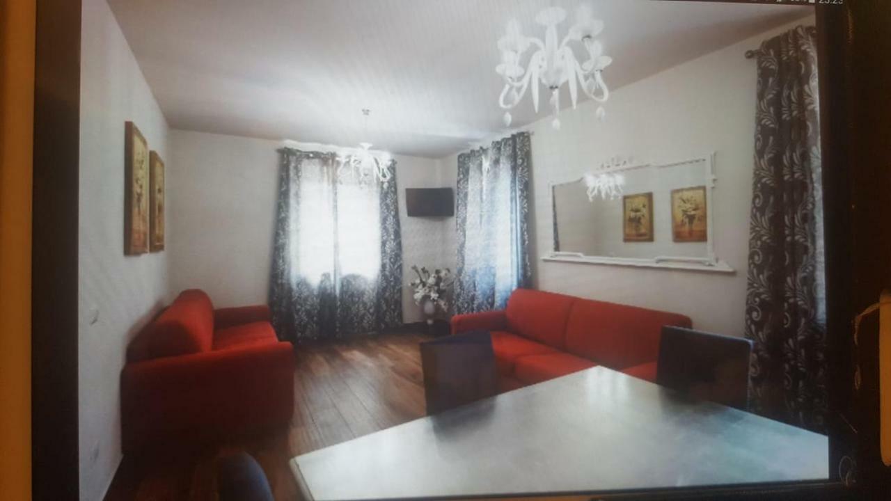 Residenza Via Rocca Tre Apartment Лацизе Екстериор снимка